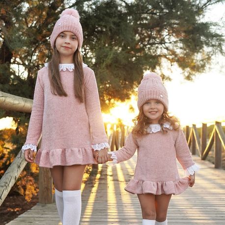 ropa infantil niñas vestidos y gorros rosa